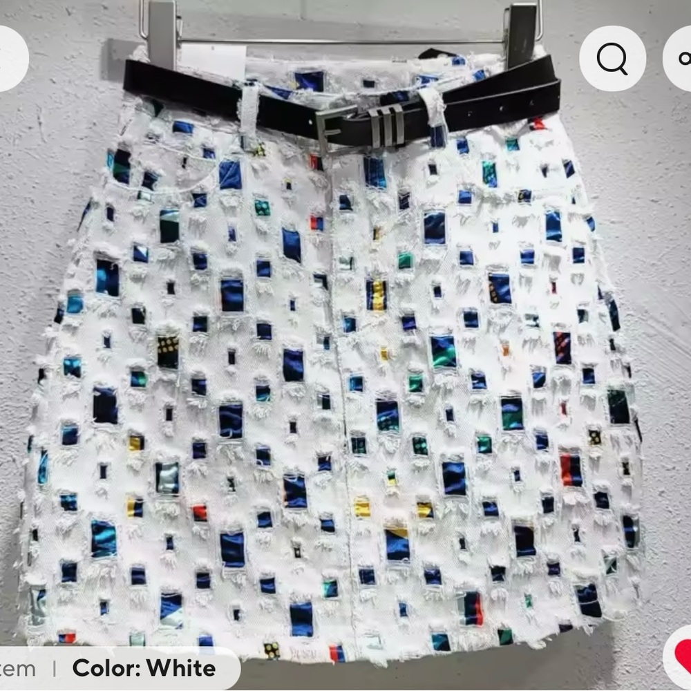 Elegant White Sequin Mini Skirt no belt included